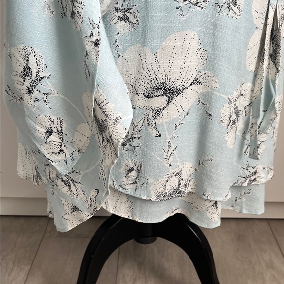 Free People NWOT Floral Ruffle Midi Wrap Dress in Light Blue and White, Size L - Picture 11 of 15